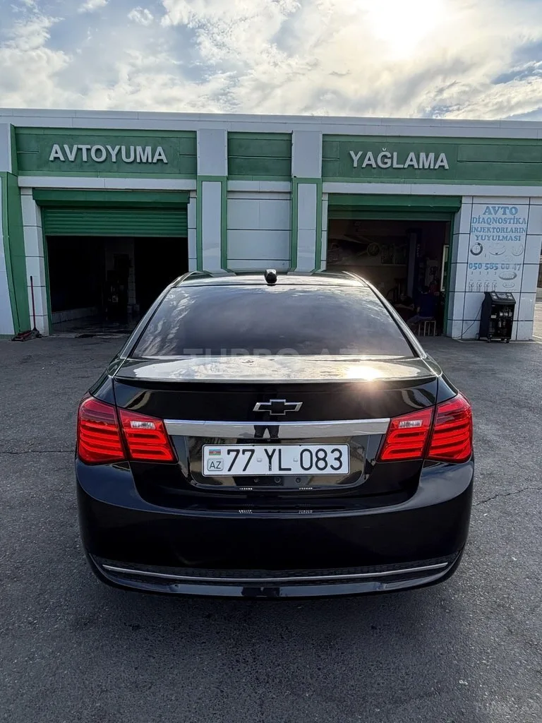 Chevrolet Cruze — foto 3/4