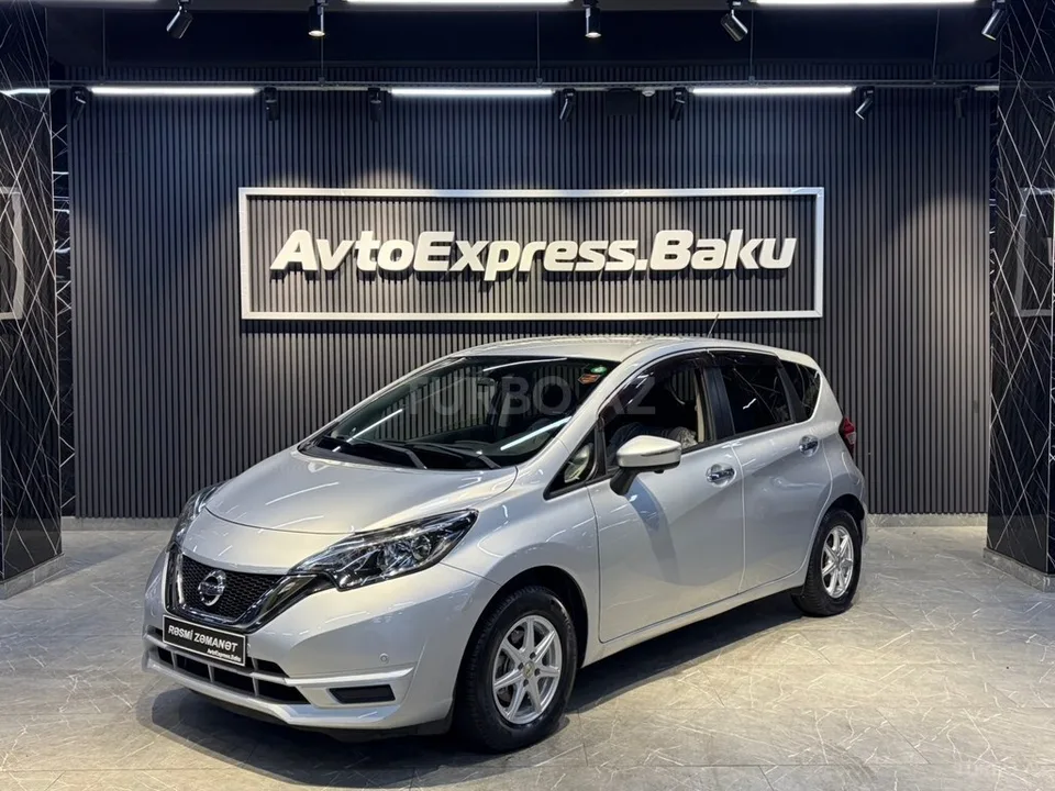 Nissan Note — фото 1/4