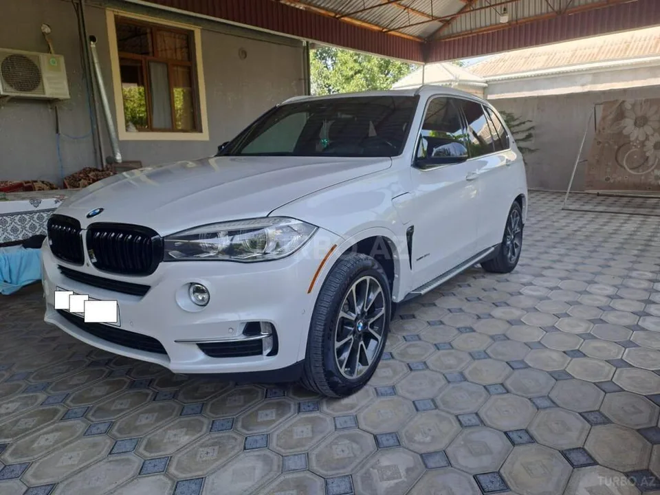 BMW X5 — foto 2/4