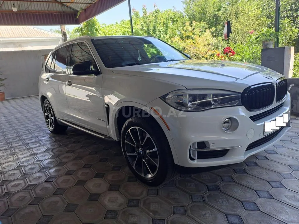BMW X5 — foto 3/4