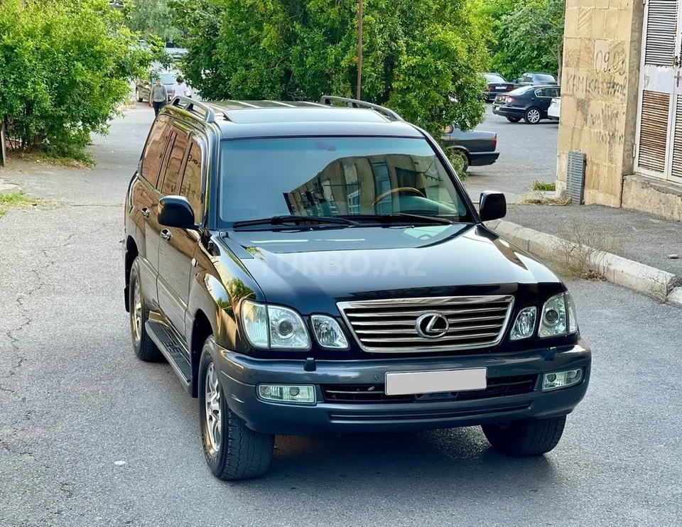 Lexus LX 470 — фото 1/4