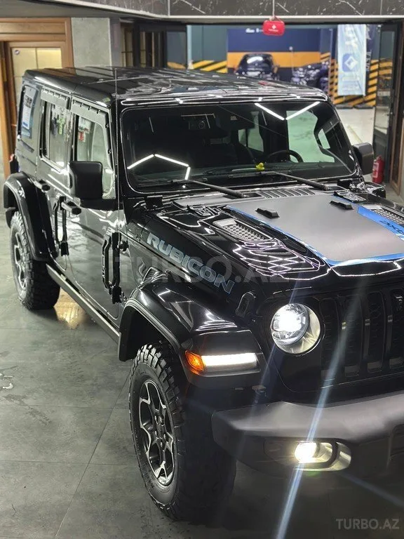 Jeep Wrangler — фото 4/4