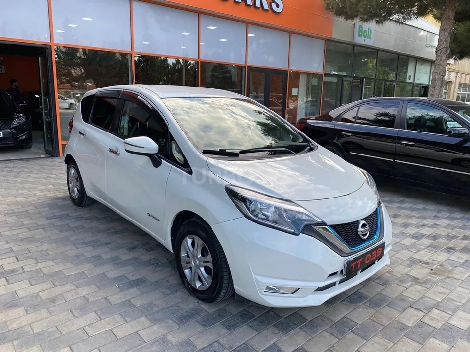 Nissan Note — фото 4/4