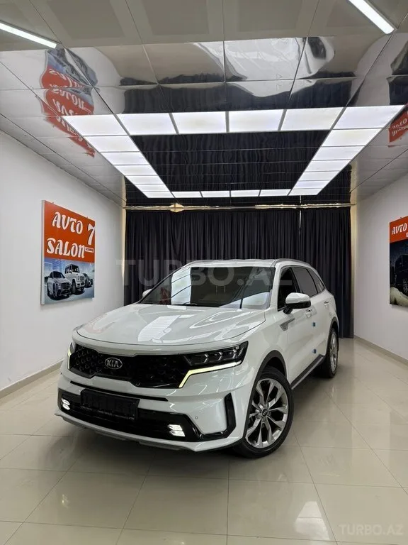 Kia Sorento — фото 1/4