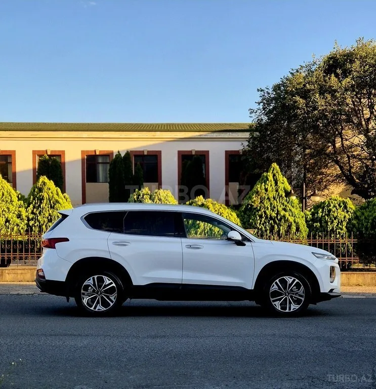 Hyundai Santa Fe — фото 3/4