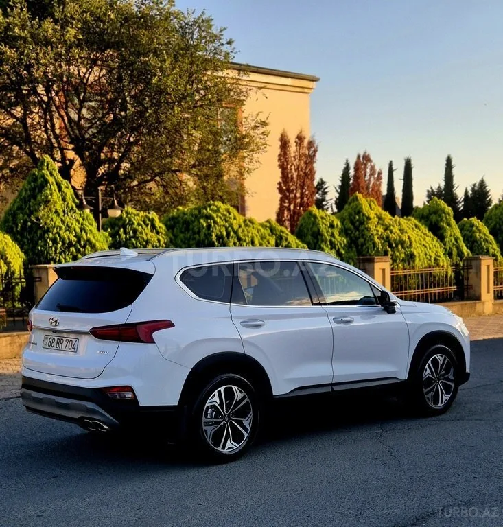 Hyundai Santa Fe — фото 4/4