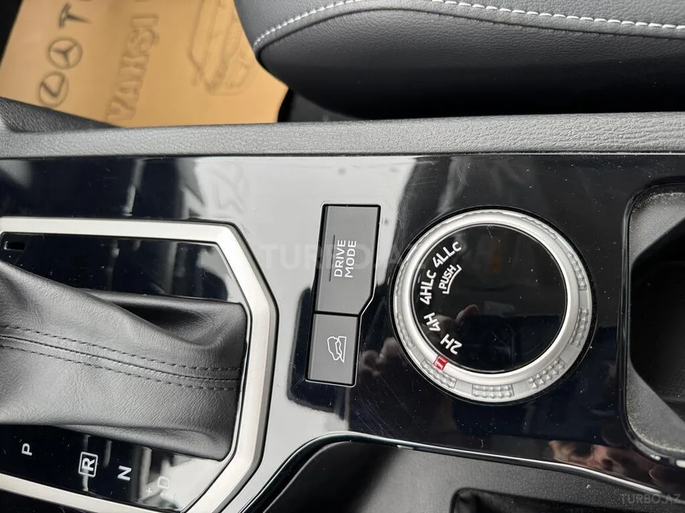 Mitsubishi L200 — фото 3/4