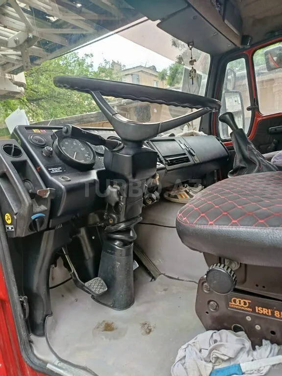Mercedes 1320 — foto 3/4