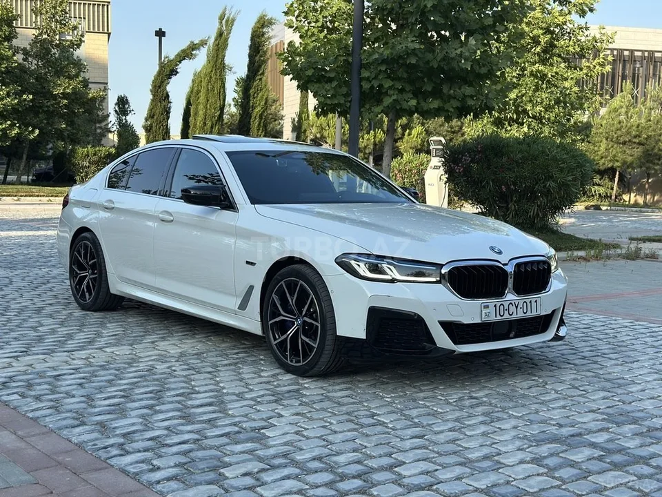BMW 530e — фото 2/4