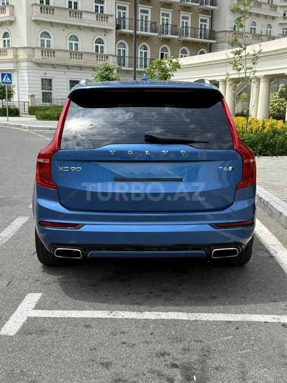 Volvo XC90 — фото 4/4