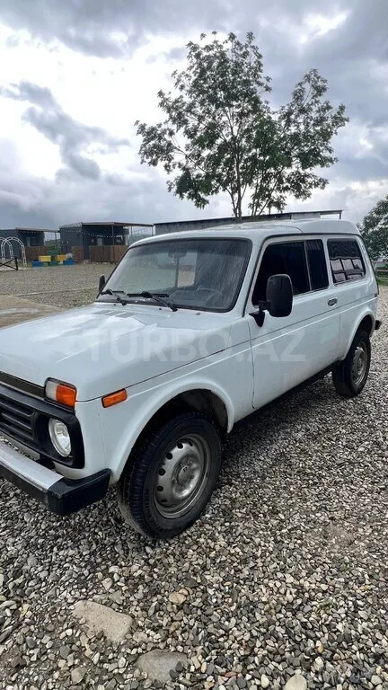 LADA (VAZ) Niva — фото 3/4