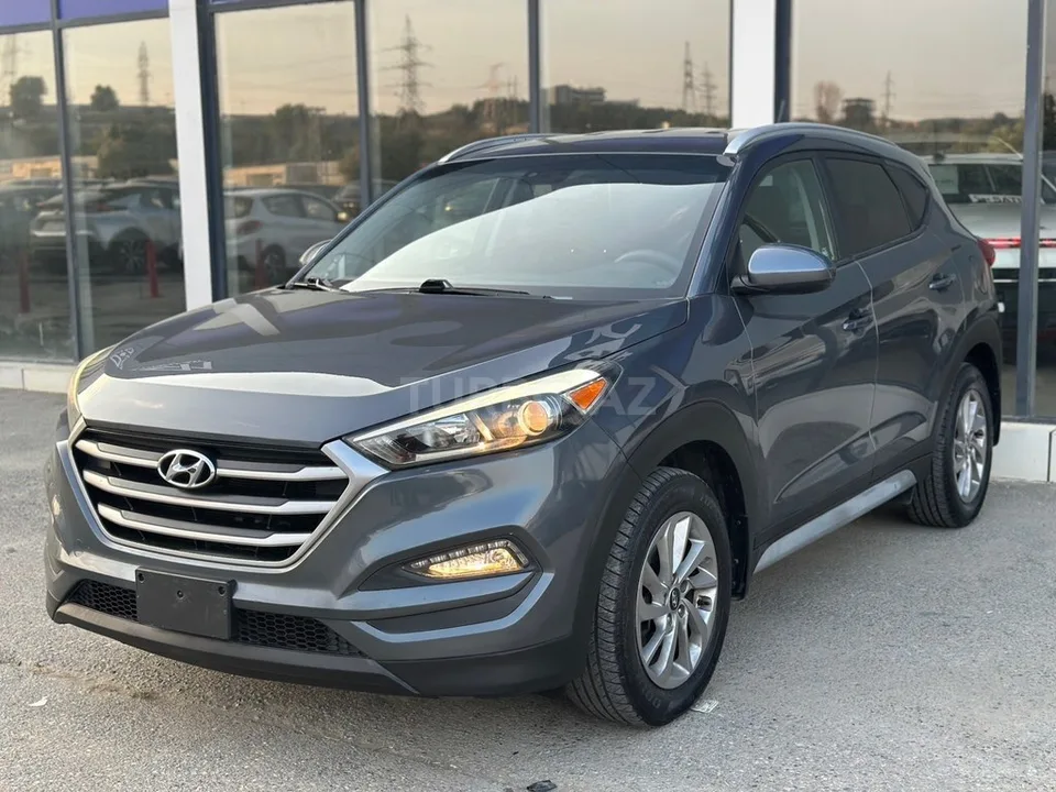 Hyundai Tucson — фото 2/4