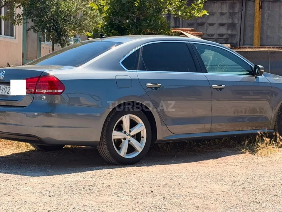 Volkswagen Passat — фото 2/4