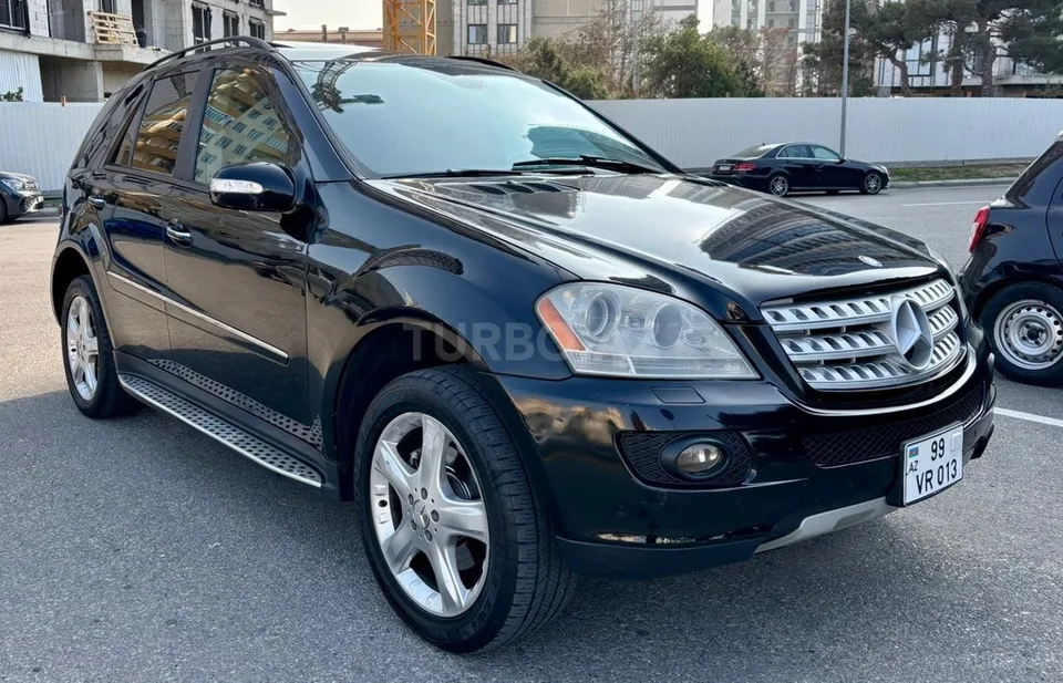 Mercedes ML 350 4MATIC — фото 4/4