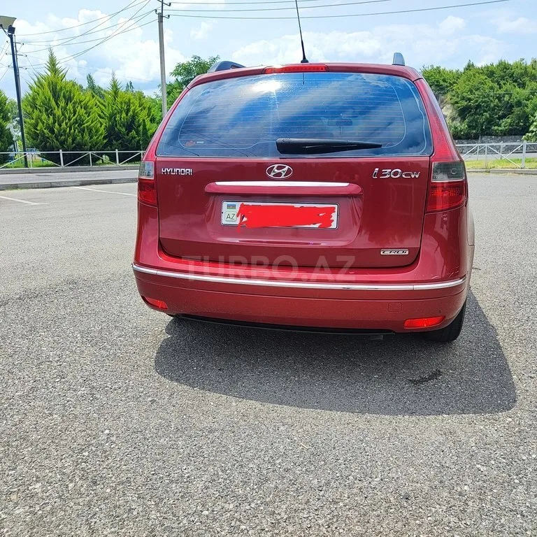 Hyundai i30 — фото 2/4