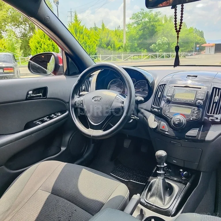Hyundai i30 — фото 3/4