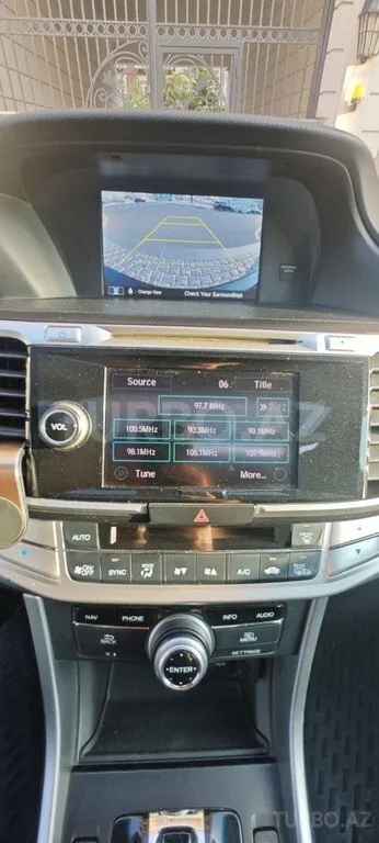 Honda Accord — фото 4/4