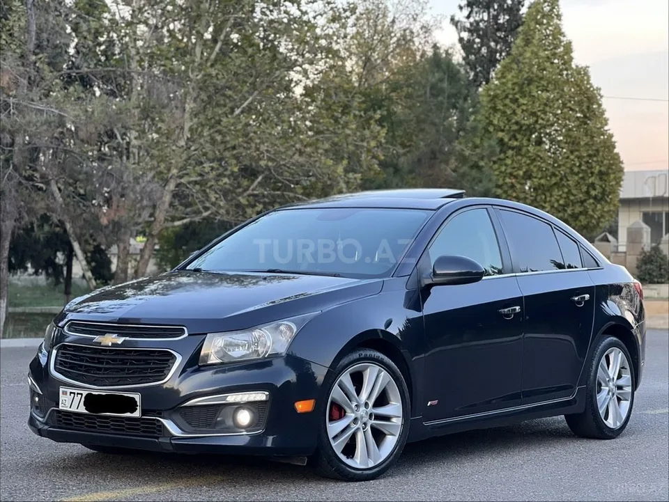 Chevrolet Cruze — фото 1/4
