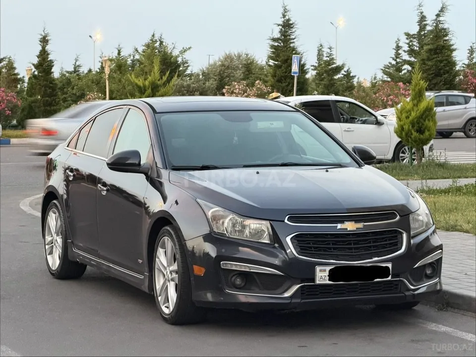Chevrolet Cruze — фото 4/4