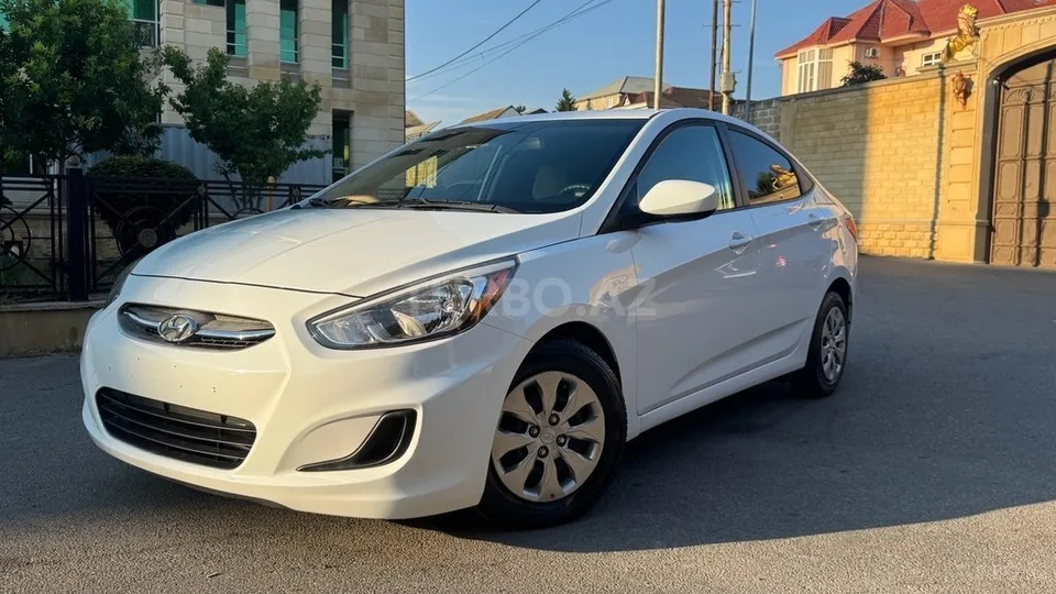 Hyundai Accent — фото 4/4