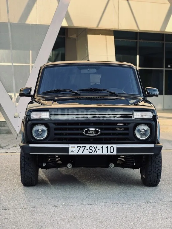 LADA (VAZ) Niva — фото 1/4