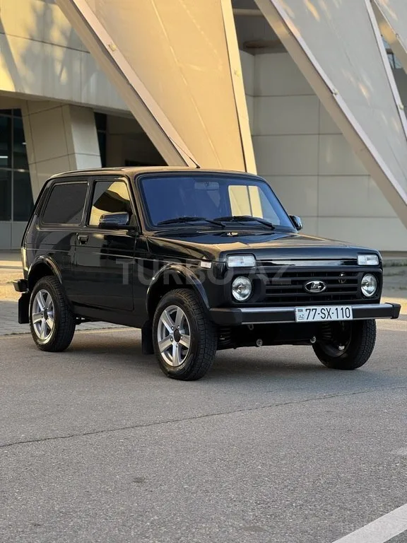LADA (VAZ) Niva — фото 2/4