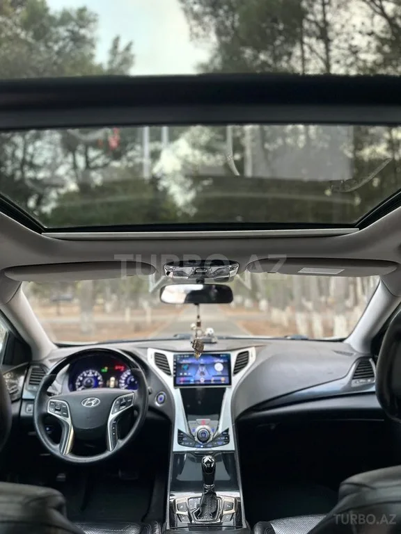 Hyundai Grandeur — foto 3/4