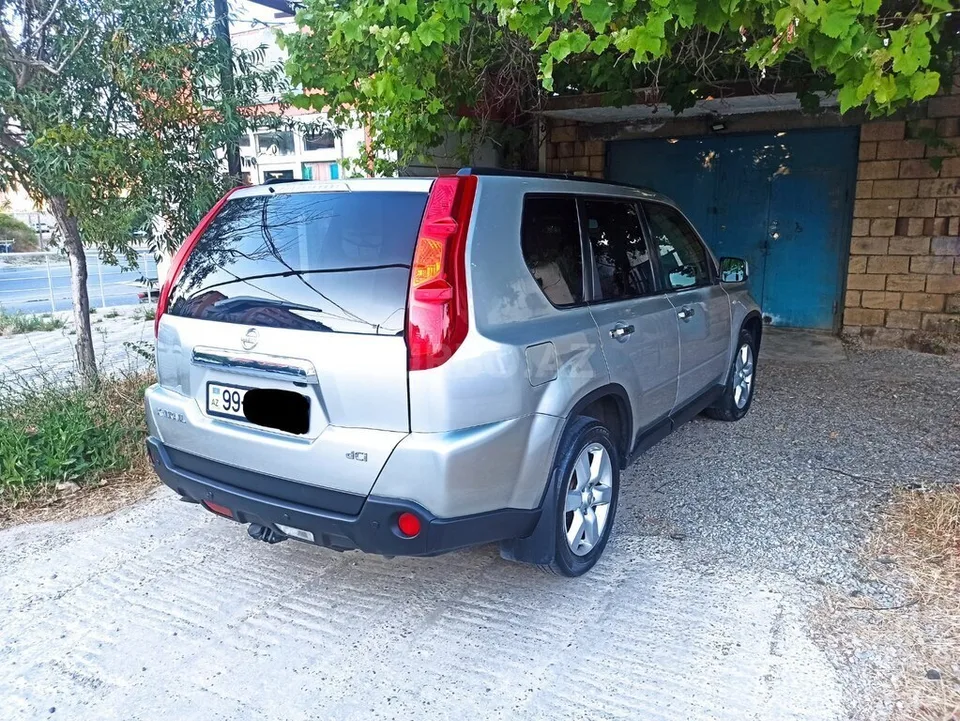 Nissan X-Trail — фото 2/4