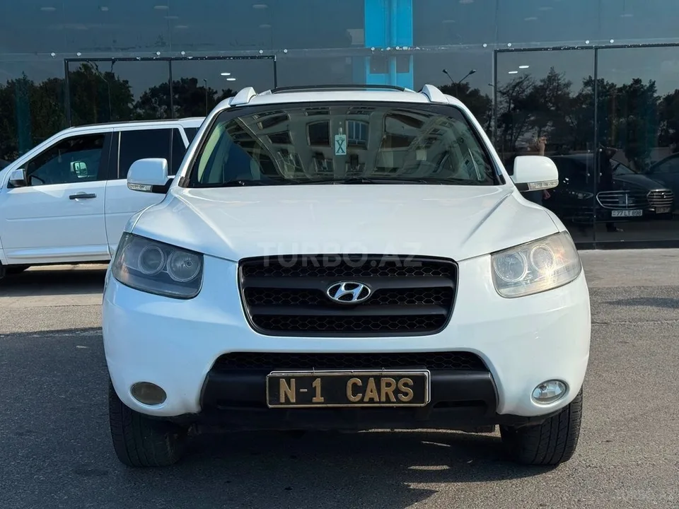 Hyundai Santa Fe — фото 1/4
