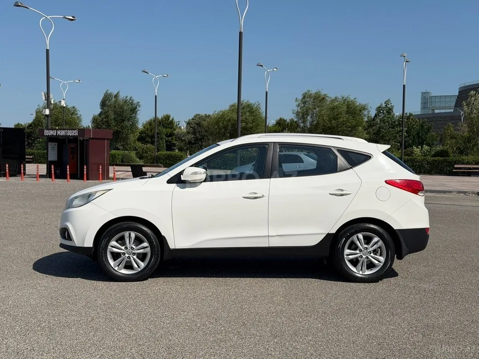 Hyundai ix35 — фото 4/4
