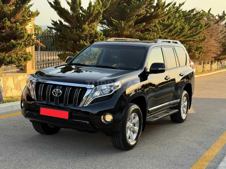 Toyota Land Cruiser Prado — фото 4/4