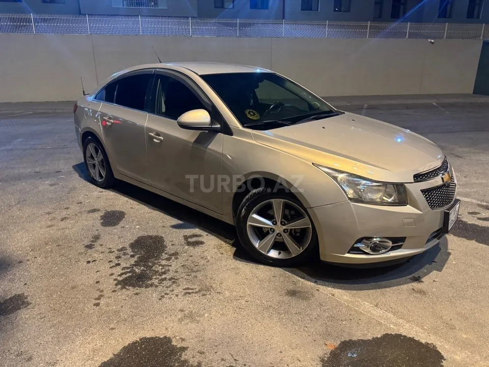 Chevrolet Cruze — foto 4/4
