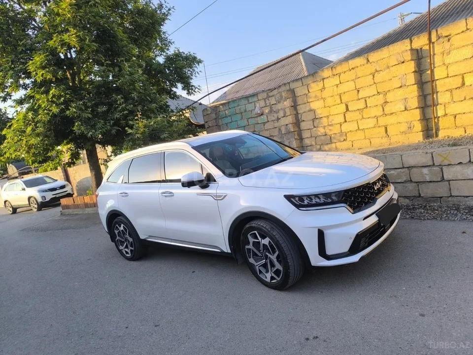 Kia Sorento — фото 2/4