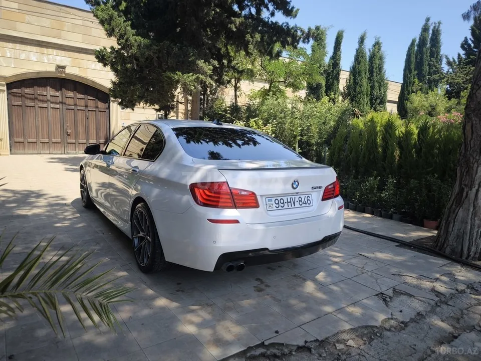 BMW 528 — foto 2/4