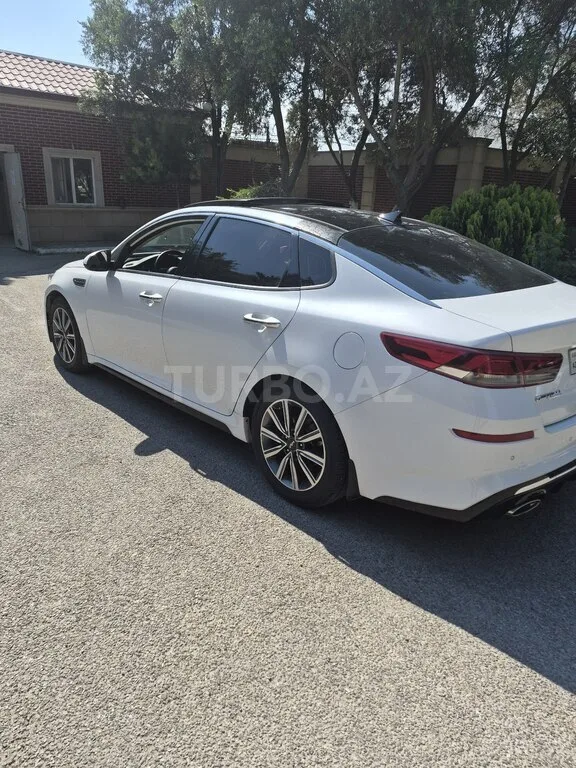 Kia Optima — фото 4/4