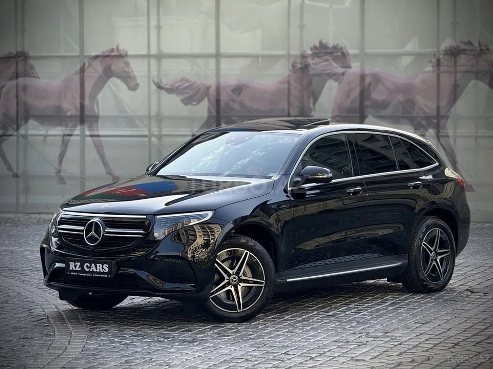 Mercedes EQC 400 4MATIC — фото 4/4