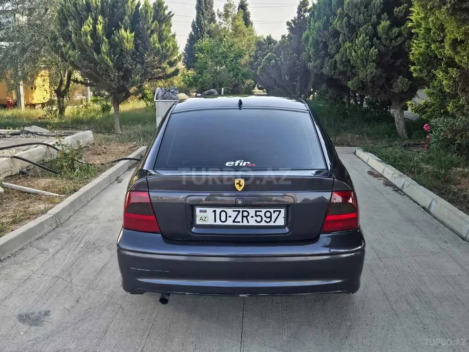 Opel Vectra — фото 3/4