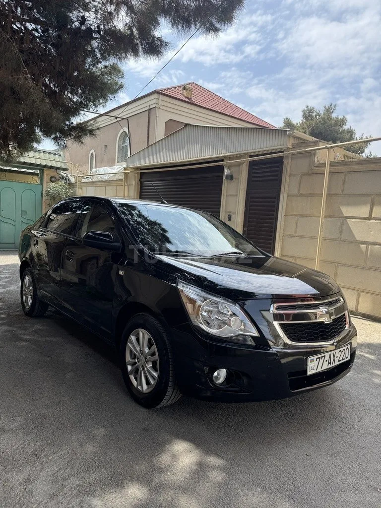 Chevrolet Cobalt — foto 3/4