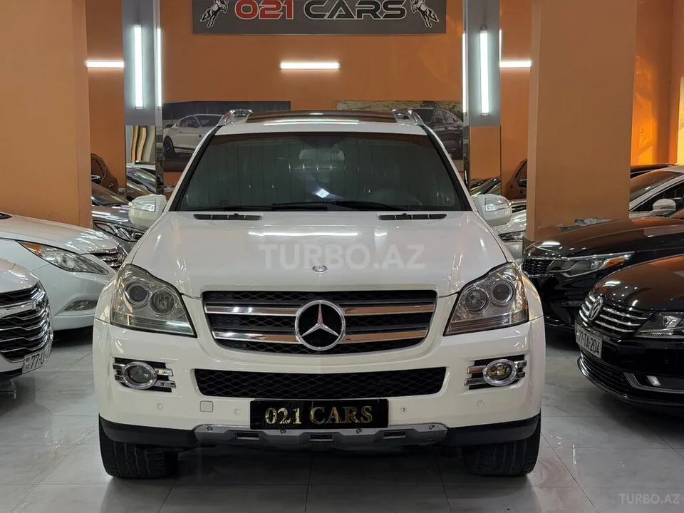 Mercedes GL 450 4MATIC — foto 2/4