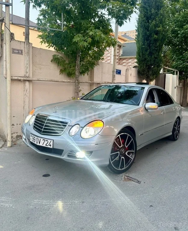 Mercedes E 320 — фото 4/4