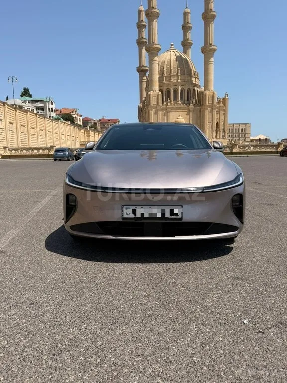 Changan Qiyuan A07 — foto 1/4