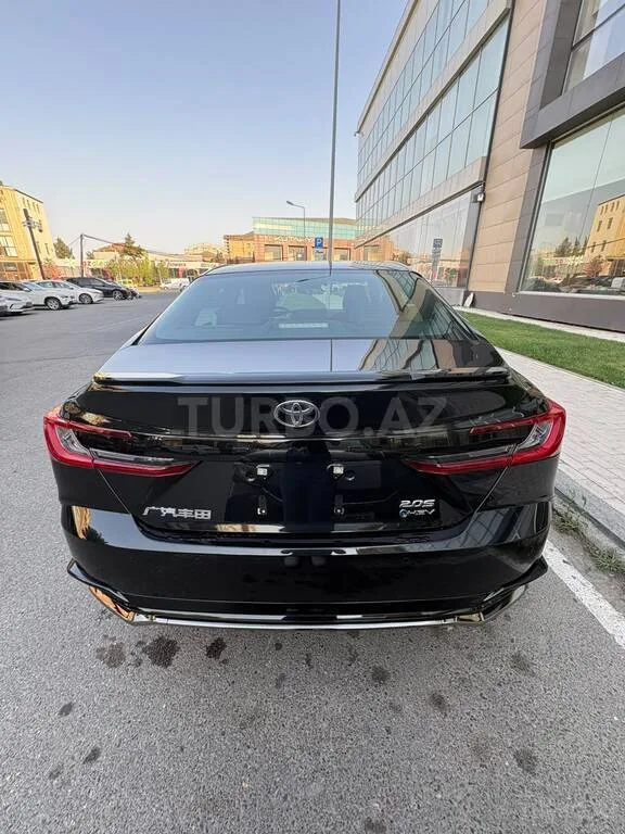Toyota Camry — foto 4/4