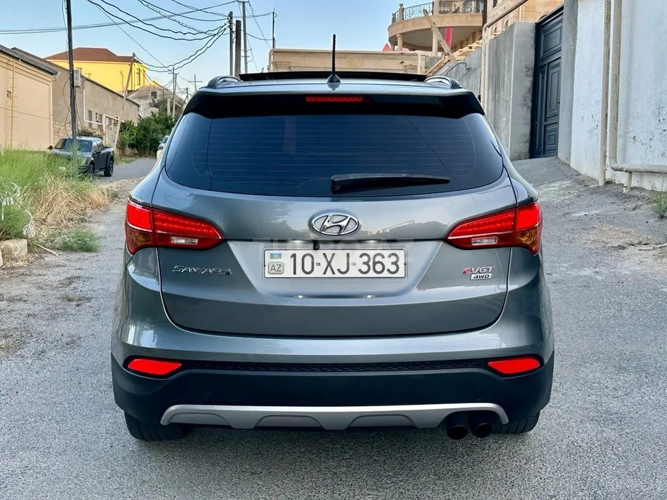 Hyundai Santa Fe — фото 4/4