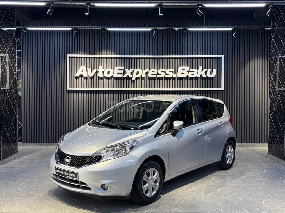 Nissan Note — фото 1/4