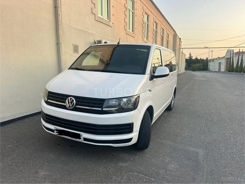 Volkswagen Transporter — foto 2/4