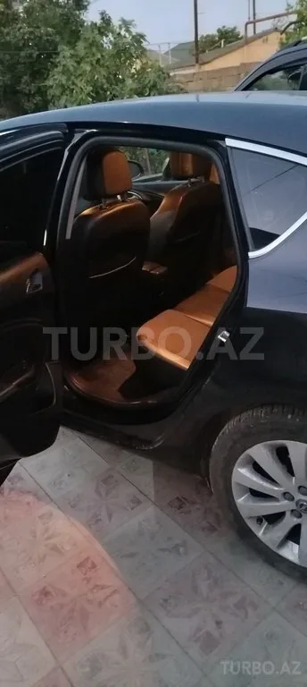 Opel Astra — foto 3/4