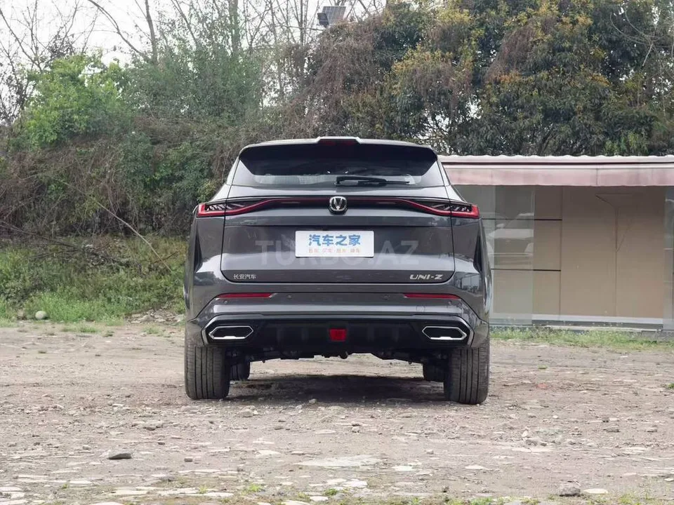 Changan Uni-Z — foto 2/4