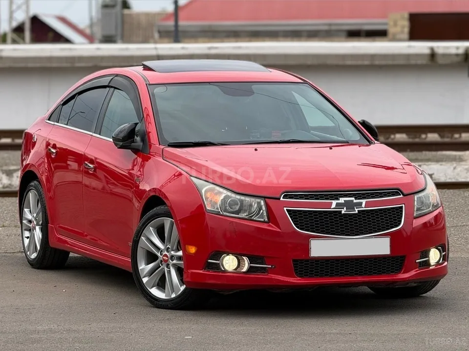 Chevrolet Cruze — фото 3/4