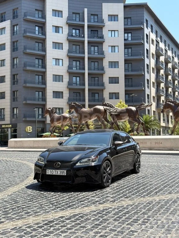 Lexus GS 350 — фото 1/4