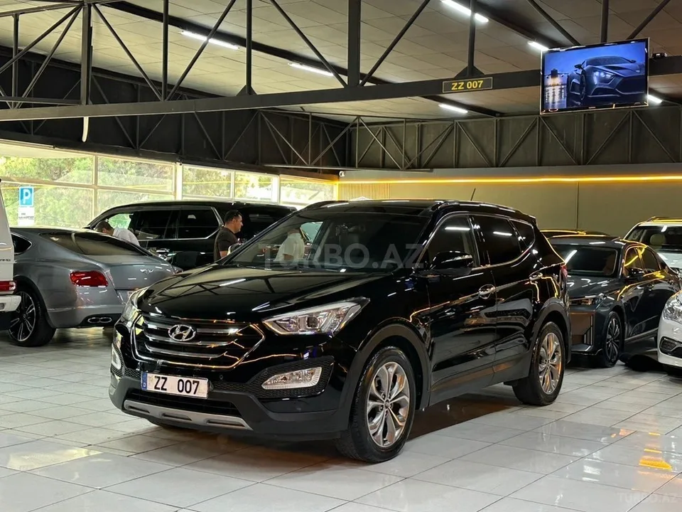 Hyundai Santa Fe — фото 1/4